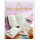 Das Bild zeigt das Cover des Naehbuches Naehen fuer Booklover. Auf dem Cover sind zwei Buecher mit Schutzhuellen und Buchhalter abgebildet. Zwei Lesezeichen und eine heisse Schokolade bringen die entsprechende Stimmung fuers Lesen und Naehen hinzu.