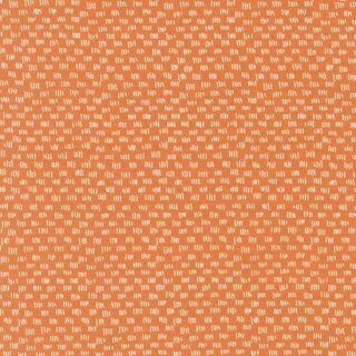 Das Bild zeigt einen orangefarbenen Baumwollstoff  mit kleinen weissen aufgedruckten Strichen. Diese sind in vierer-Gruppen in regelmaessigen Abstand von ca. 1cm aufgedruckt.
