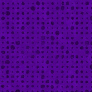 Das Bild zeigt einen lila Baumwollstoff mit unterschiedlich großen lila Punkten.