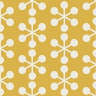 Das Bild zeigt den Patchworkstoff  Asterisk in sprout Ampersand. Grafischer Patchworkstoff in gelb und creme mit regelmaessig angeordneten sternfoermigen Motiven und geometrischen Mustern.